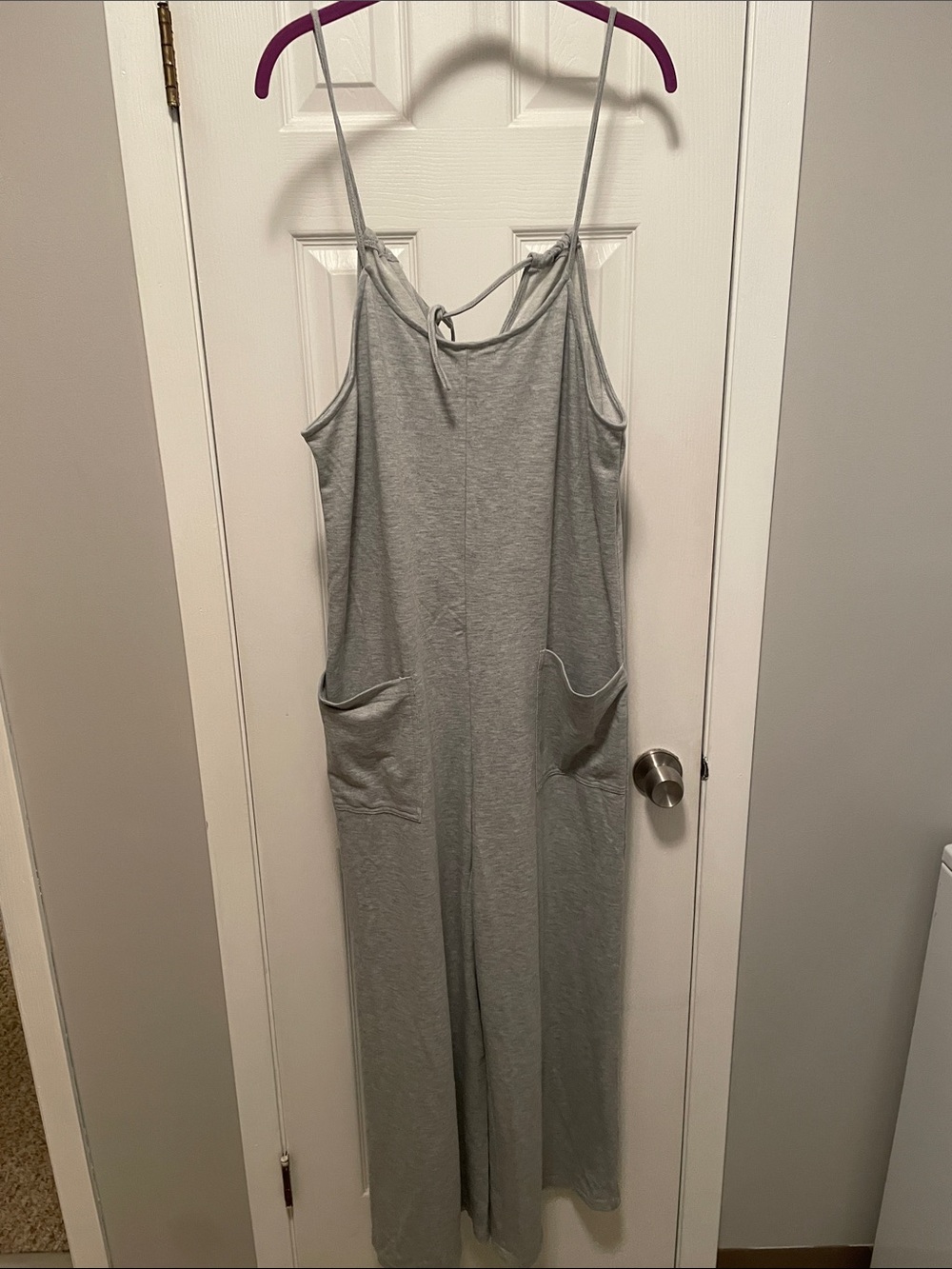 Light Gray Sleeveless Jumpsuit with Pockets